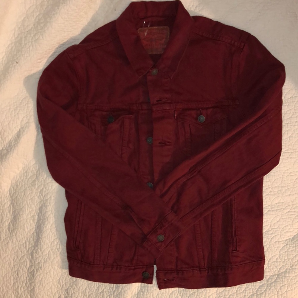 Levi’s men’s denim trucker size medium